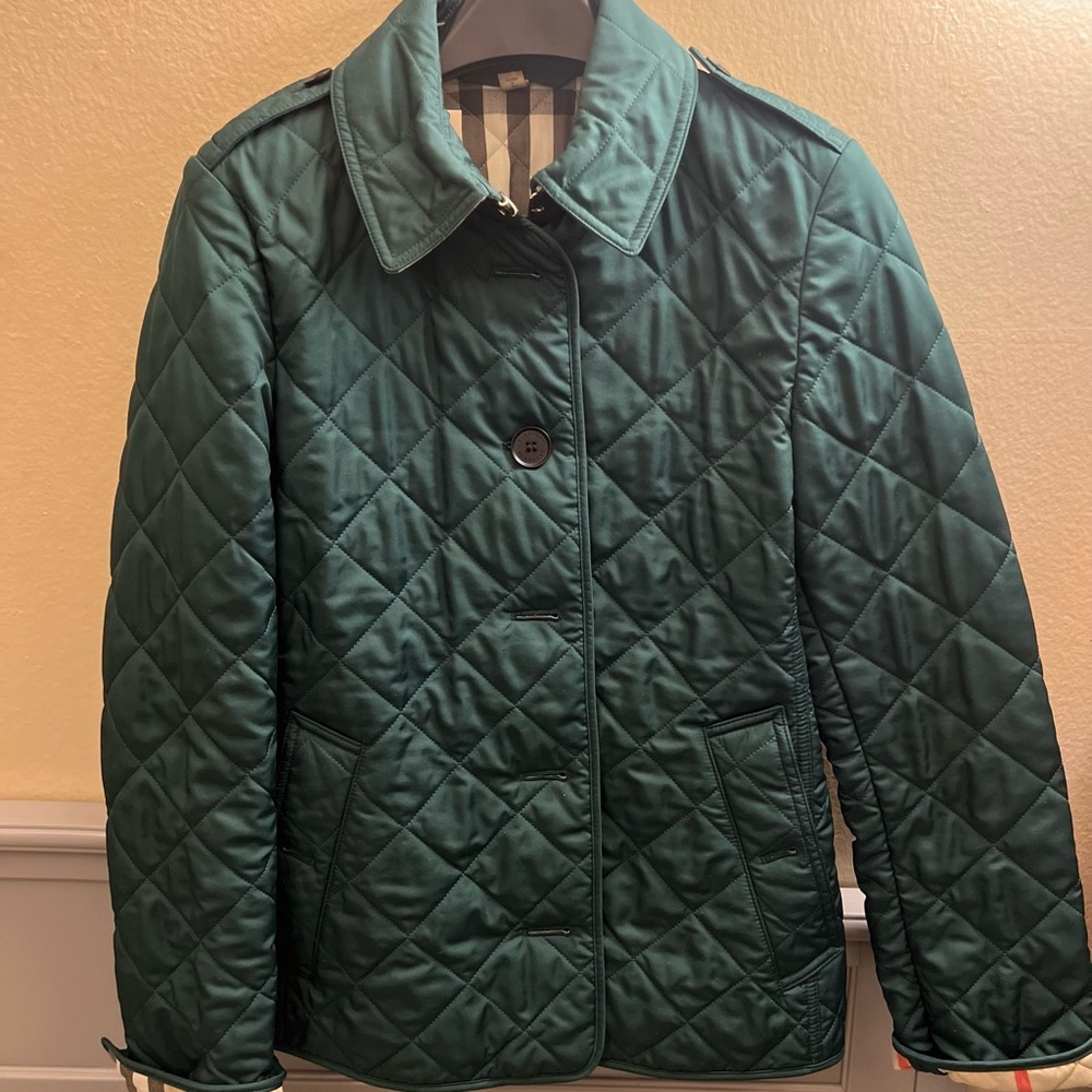 BURBERRY QUILTED COAT SIZE S NWTS